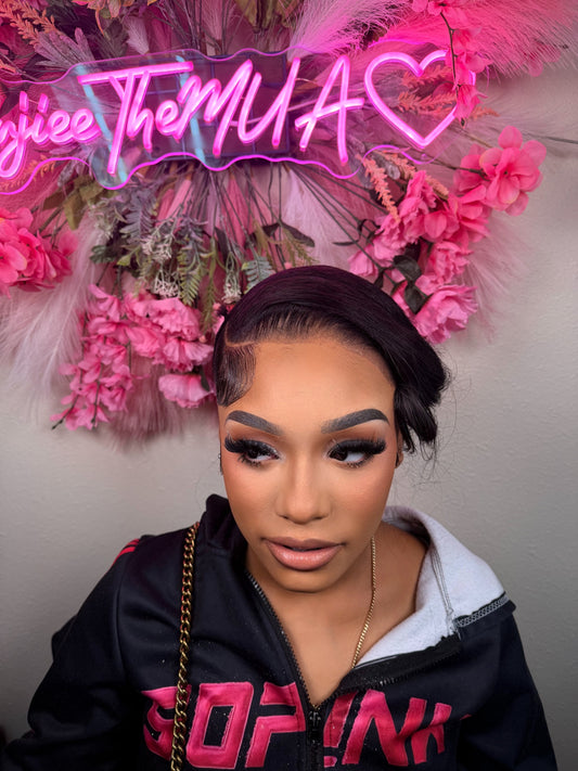 Signature Soft Glam