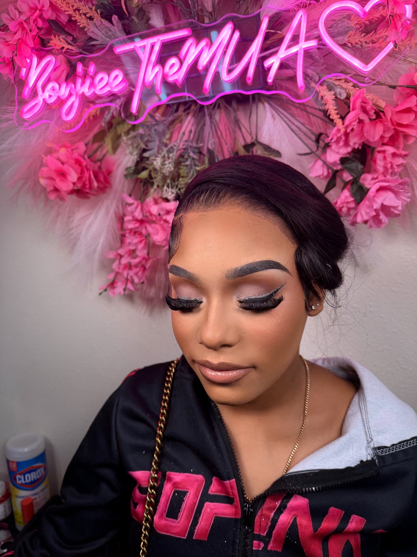 Signature Soft Glam